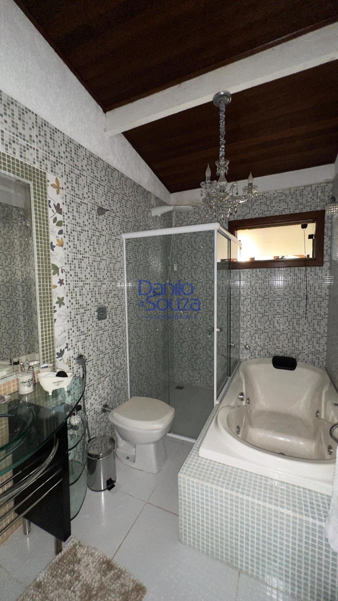 Casa à venda com 3 quartos, 3 suítes, 1 vaga e 190m² no Centro, Araxá (MG) — foto 15 de 22