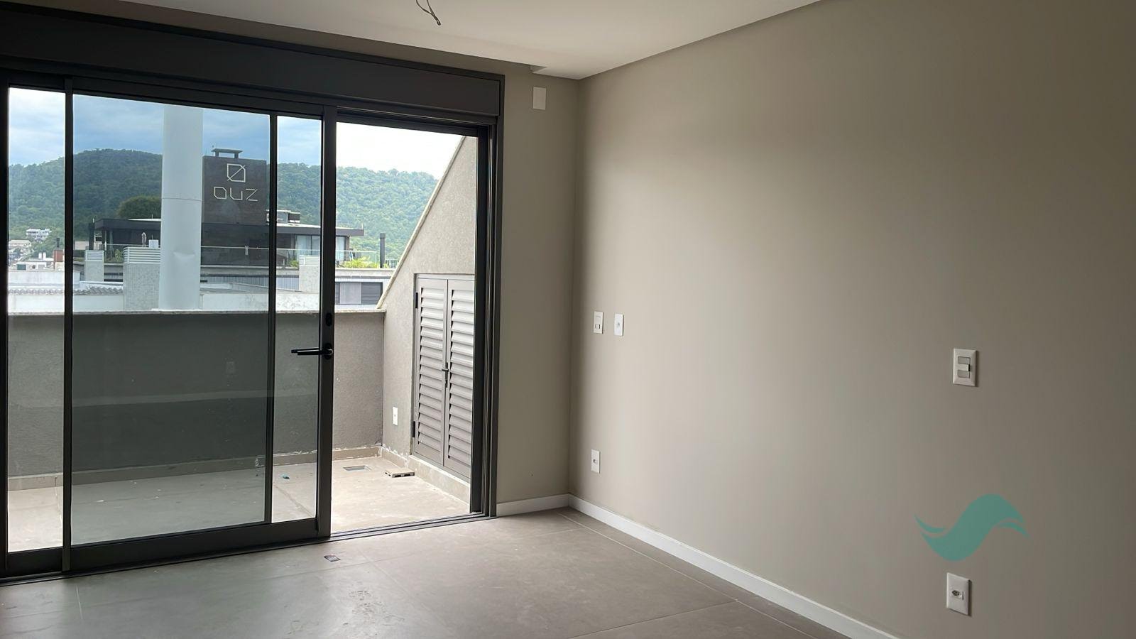 Cobertura à venda com 3 quartos, 3 suítes, 2 vagas e 220m² no Jurerê, Florianópolis (SC) — foto 9 de 20