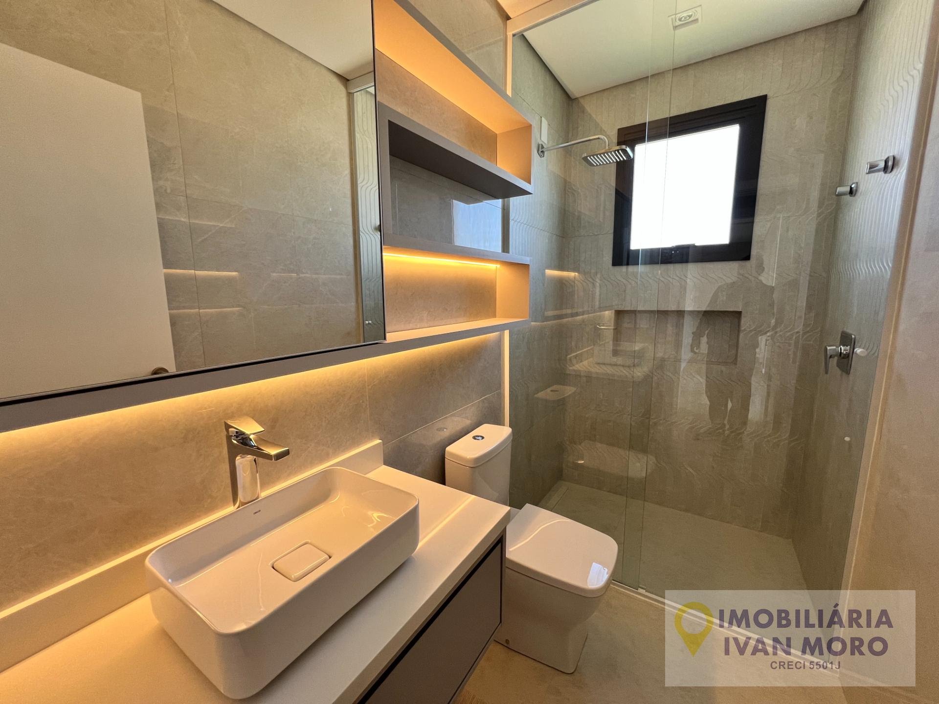 Casa à venda com 4 quartos, 4 suítes, 4 vagas e 261m² no São João do Rio Vermelho, Florianópolis (SC) — foto 18 de 30
