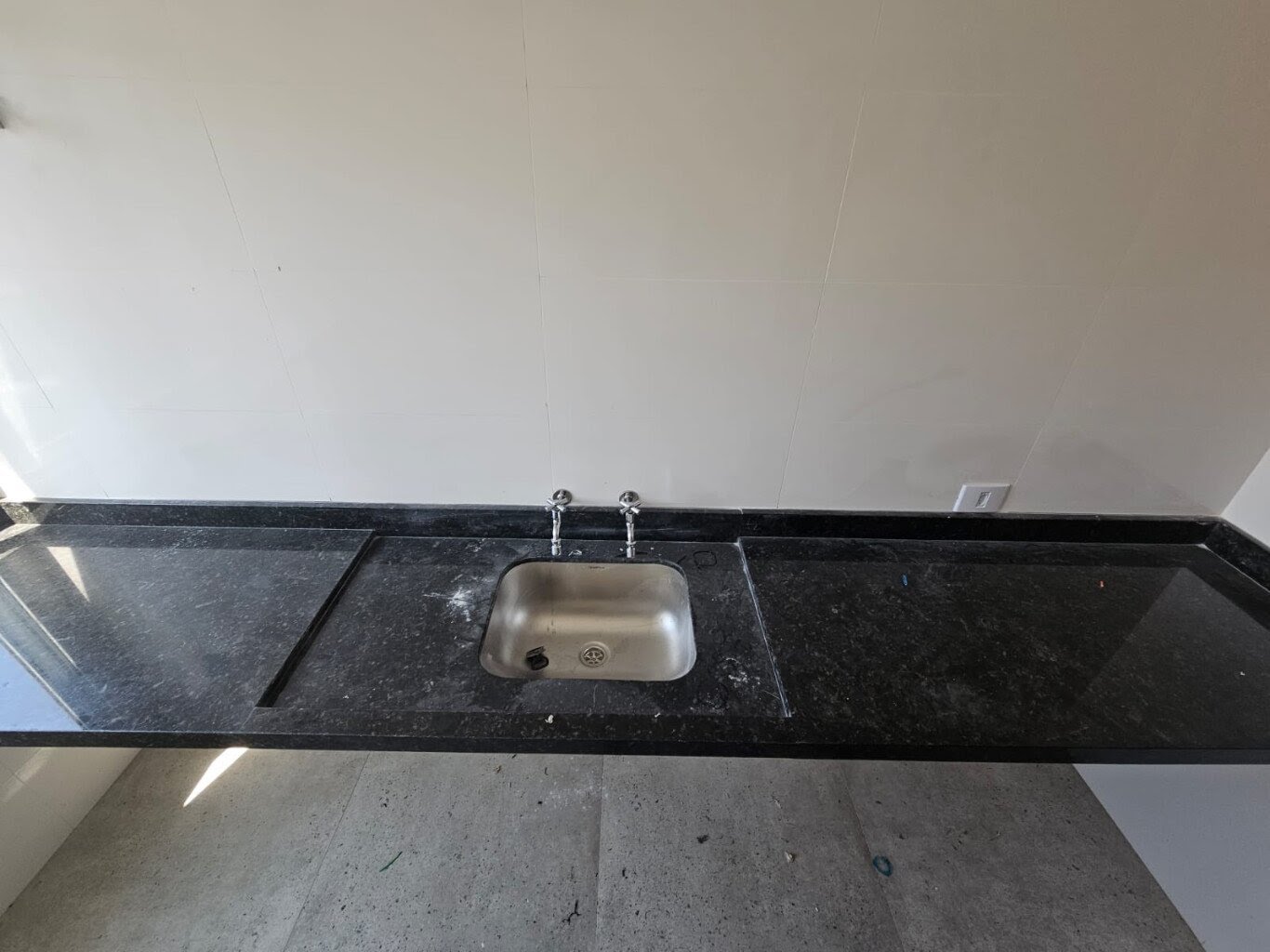 Apartamento à venda com 3 quartos, 3 suítes, 6 vagas e 182m² no Jardim Regina, São Paulo (SP) — foto 28 de 30