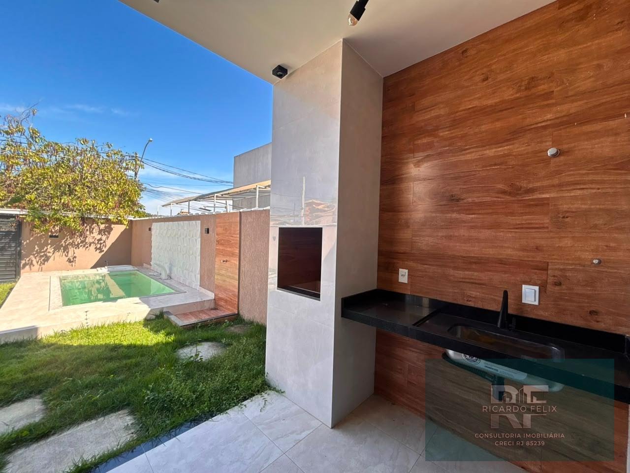 Casa à venda com 3 quartos, 1 suíte, 2 vagas e 180m² no Recreio, Rio das Ostras (RJ) — foto 13 de 20