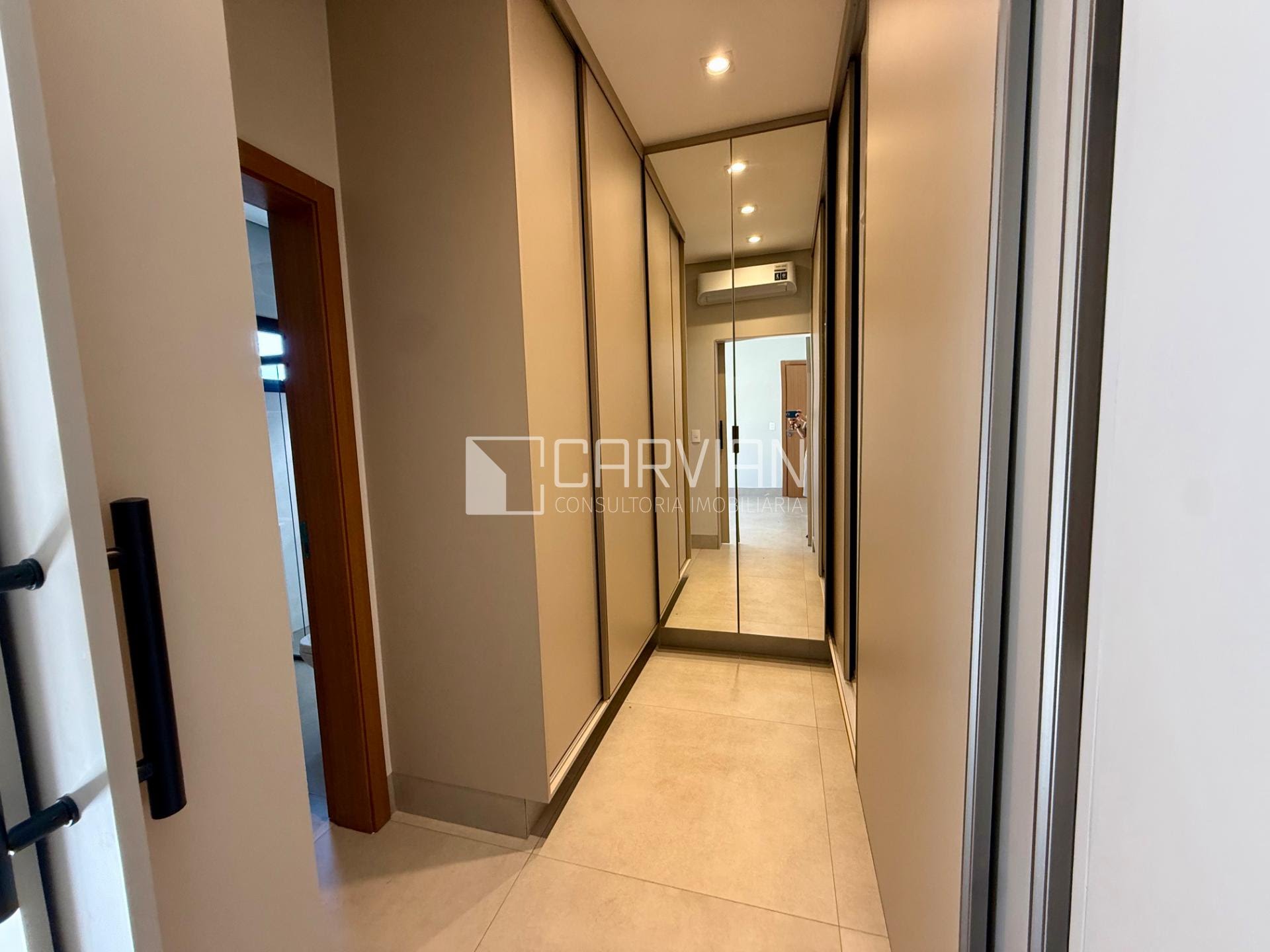 Casa à venda com 3 quartos, 3 suítes, 4 vagas e 201m² no Vila do Golf, Ribeirão Preto (SP) — foto 8 de 30