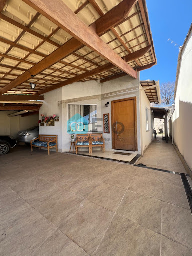 Casa em Conjunto Habitacional Ouvidio Guerra  -  Lagoa Santa