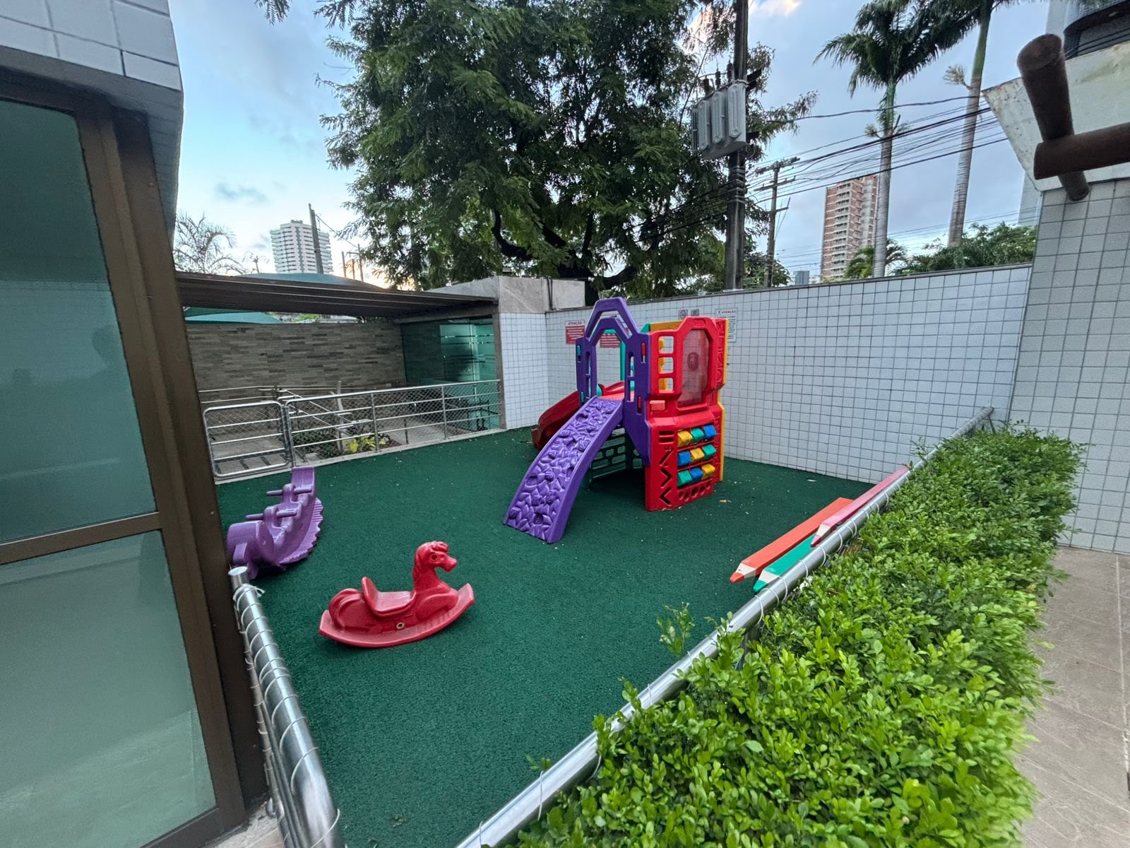 Apartamento à venda com 3 quartos, 1 suíte, 1 vaga e 61m² no Casa Amarela, Recife (PE) — foto 12 de 13