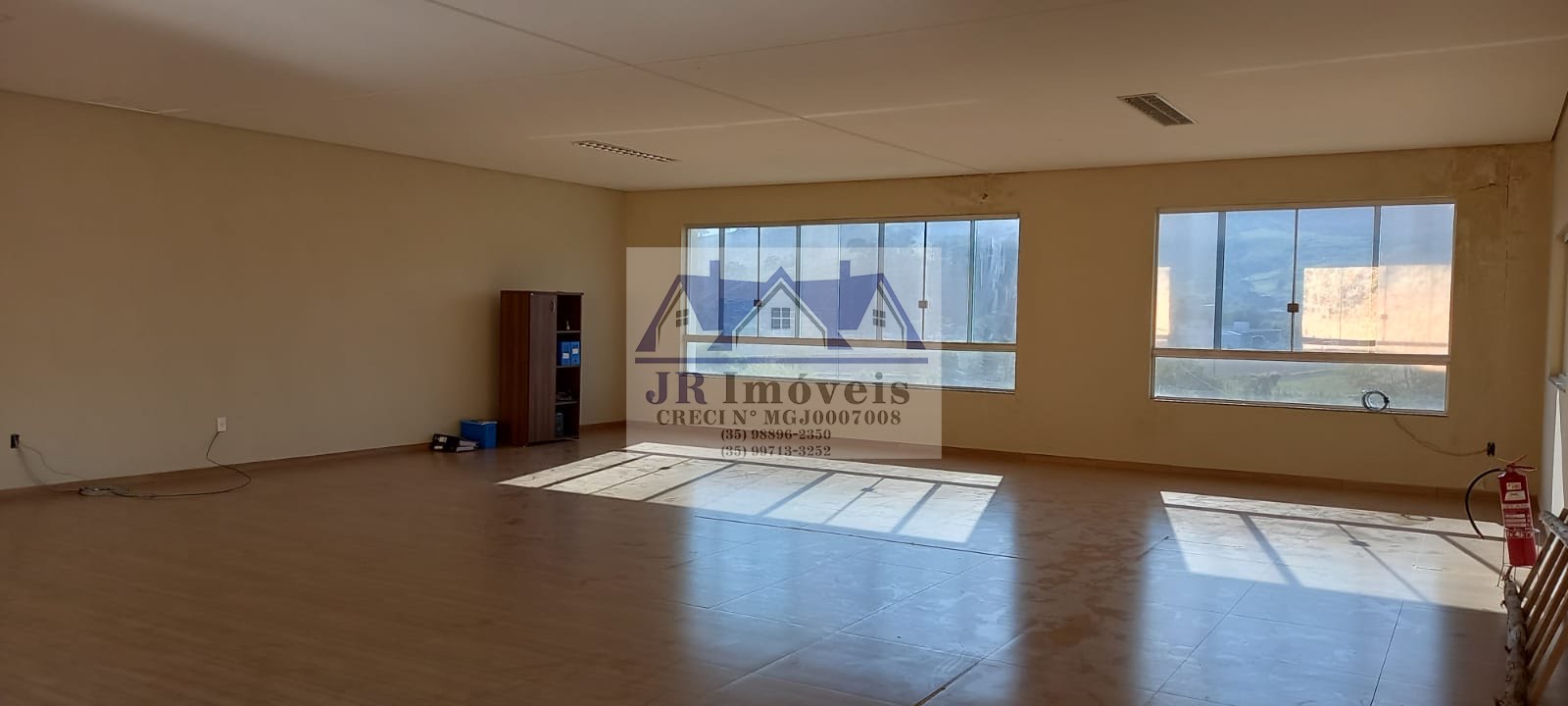 Comercial à venda com 2 banheiros e 750m² no Centro, Piranguçu (MG) — foto 2 de 21