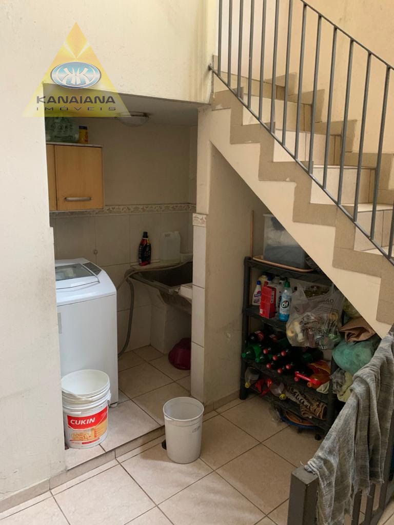Casa 1º andar - Área de Serviço