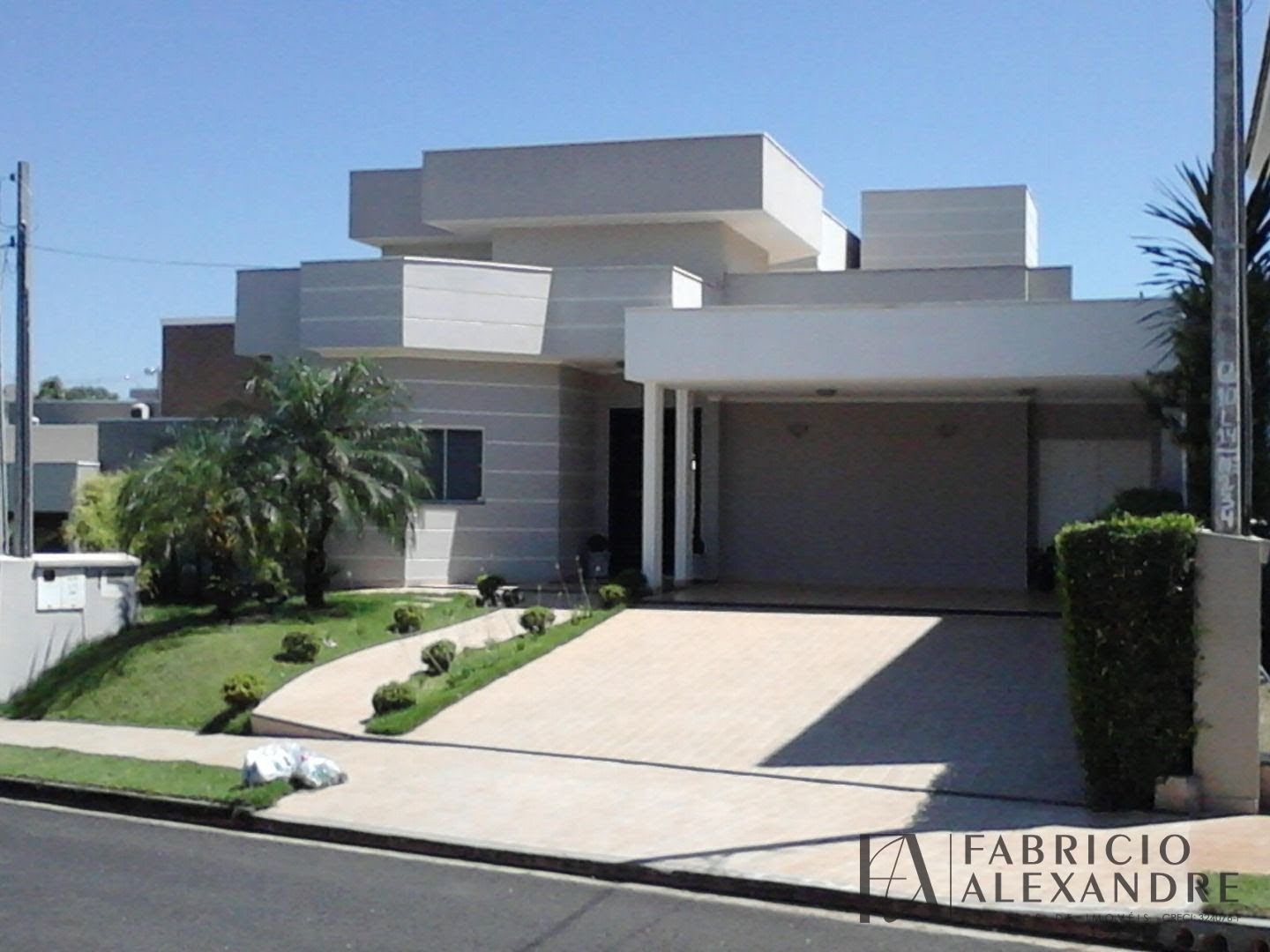 Casa à venda com 3 quartos, 5 banheiros, 4 vagas e 207m² no Gaivota I, São José do Rio Preto — foto principal
