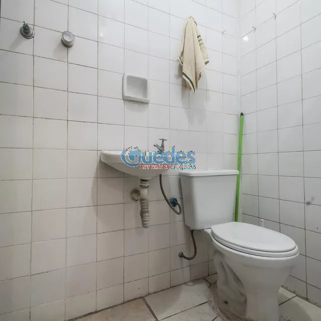 Casa à venda com 7 quartos, 1 suíte, 2 vagas e 250m² no Santo Amaro, São Paulo (SP) — foto 24 de 30