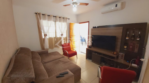 Casa em Jardim Adamantina  -  Adamantina