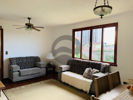 Apartamento em Areal - Pelotas com 2 dormitórios e 1 banheiro por R$180.000 - Venda e locação