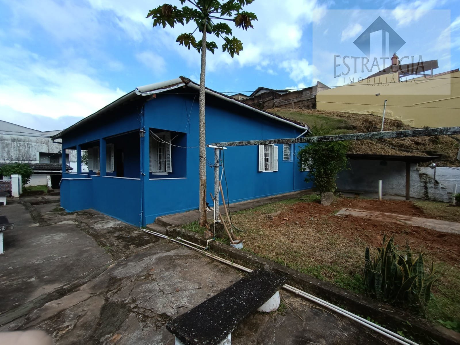Casa à venda com 3 quartos, 1 suíte, 6 vagas e 380m² no Castelânea, Petrópolis (RJ) — foto 14 de 24