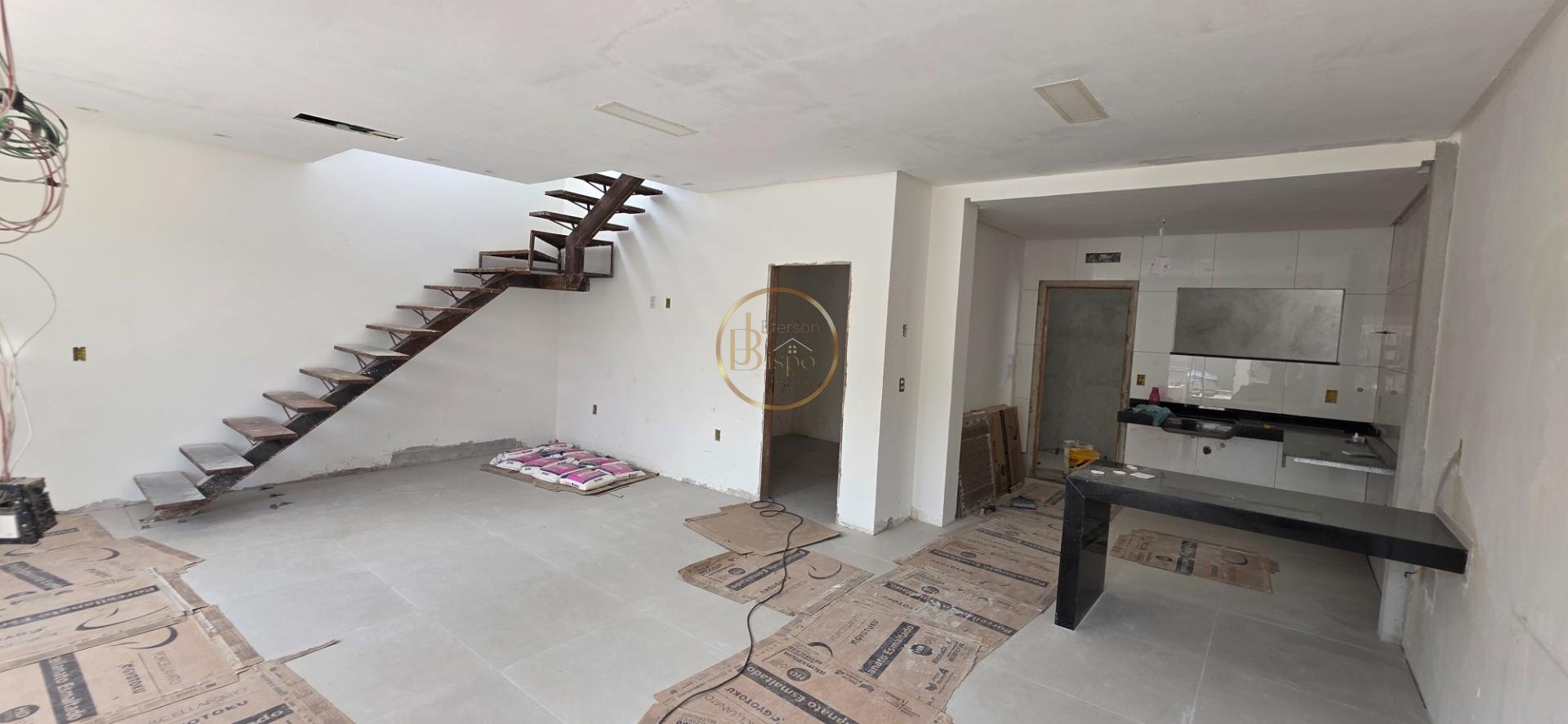 Casa à venda com 4 quartos, 4 suítes, 2 vagas e 150m² no Praia de Taperapuã, Porto Seguro (BA) — foto 9 de 18