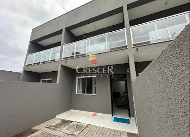 Sobrado com 02 quartos mobiliado em Matinhos