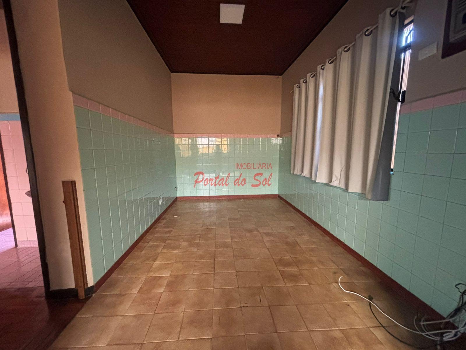 Casa para alugar com 4 quartos, 1 suíte e 1 vaga no Centro, Santo Antônio da Platina (PR) — foto 11 de 16
