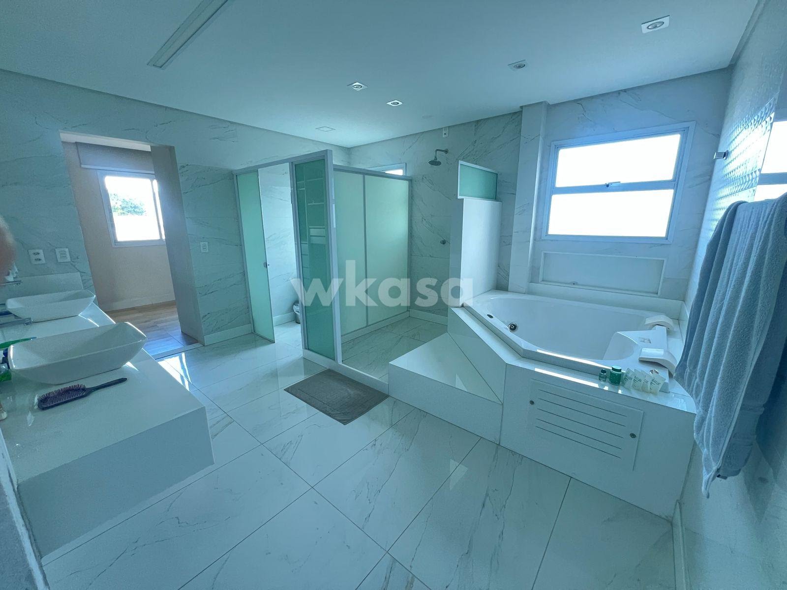 Casa à venda com 3 quartos, 1 suíte, 3 vagas e 259m² no Parque Residencial Laranjeiras, Serra (ES) — foto 20 de 30
