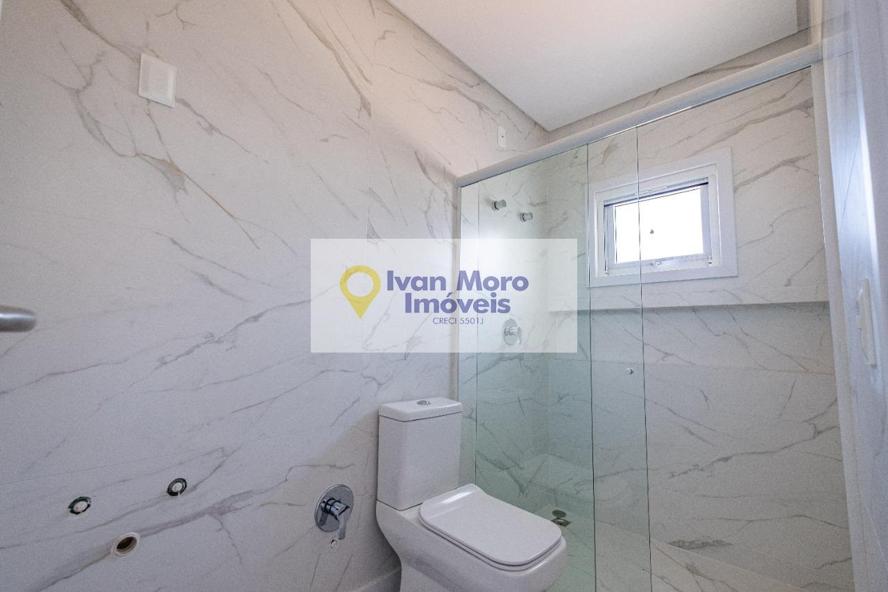 Casa à venda com 4 quartos, 3 suítes, 3 vagas e 378m² no Ingleses Norte, Florianópolis (SC) — foto 27 de 30