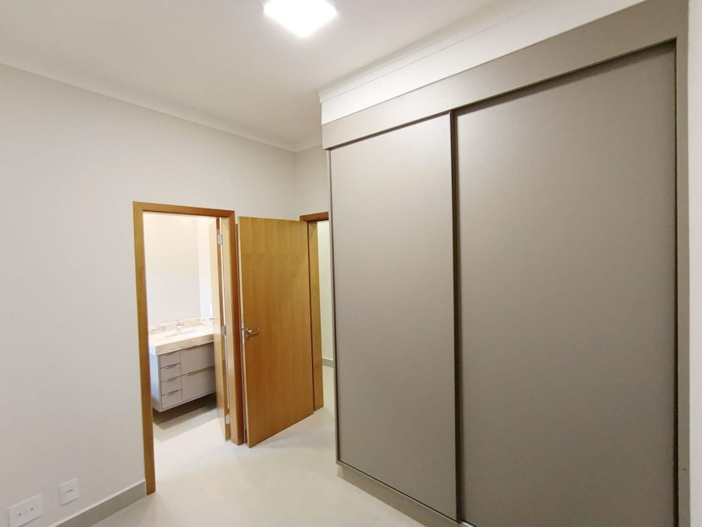 Casa à venda com 3 quartos, 3 suítes, 4 vagas e 180m² no Jardim Santa Cecília, Ribeirão Preto (SP) — foto 21 de 30