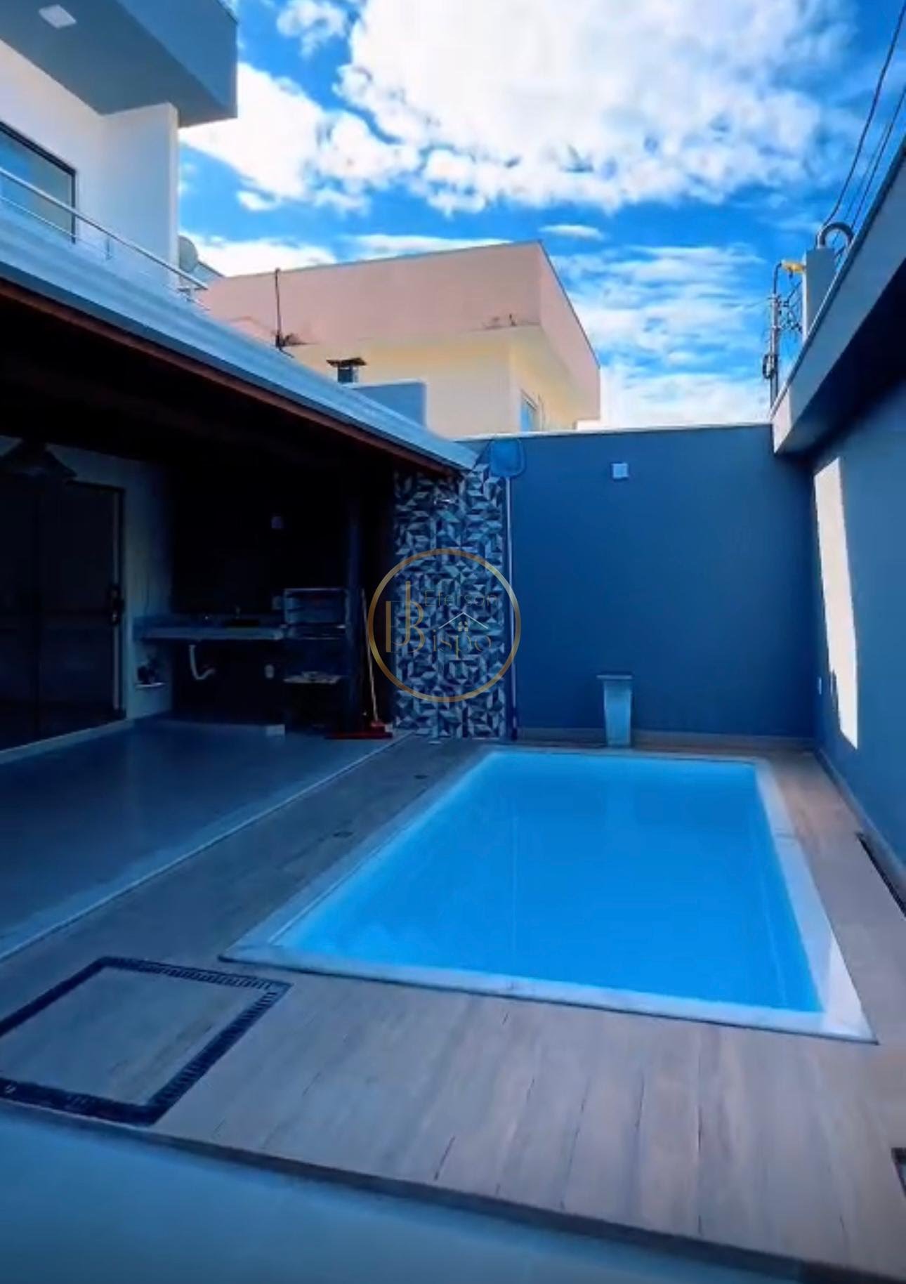Casa à venda com 3 quartos, 3 suítes, 2 vagas e 145m² no Tabapiri, Porto Seguro (BA) — foto 7 de 13
