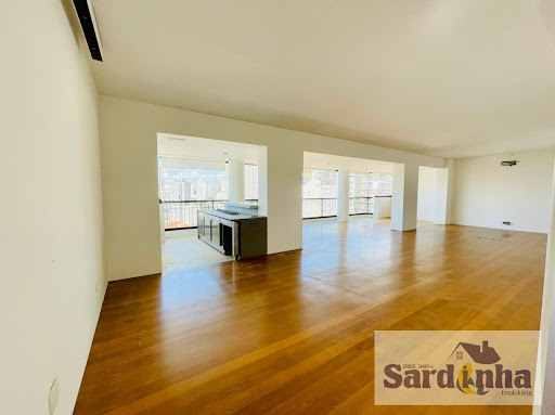 Apartamento à Venda e Locação em Sumaré SP, 215m², 3 Suítes