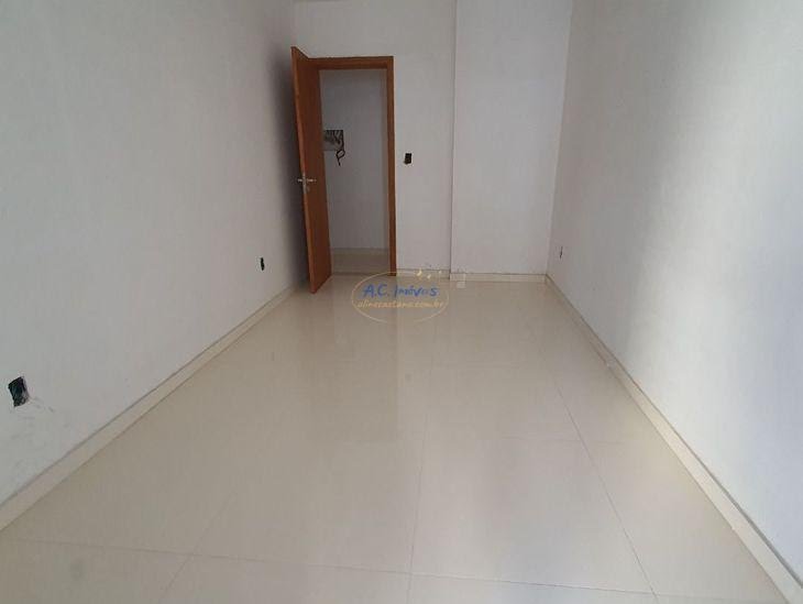 Apartamento à venda com 3 quartos, 2 suítes, 2 vagas e 162m² no Canto do Forte, Praia Grande (SP) — foto 28 de 30