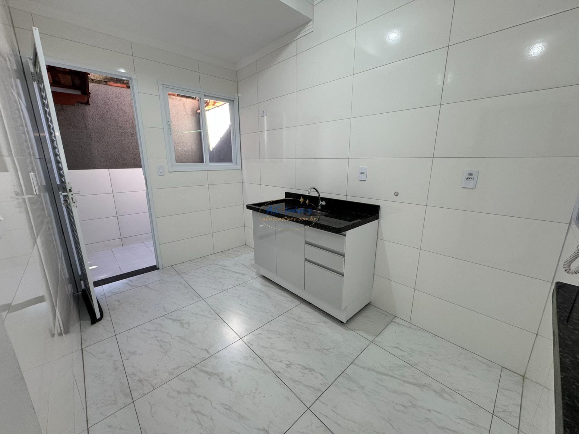 Casa à venda com 2 quartos, 1 banheiro, 1 vaga e 40m² no Nova Mirim, Praia Grande (SP) — foto 8 de 19
