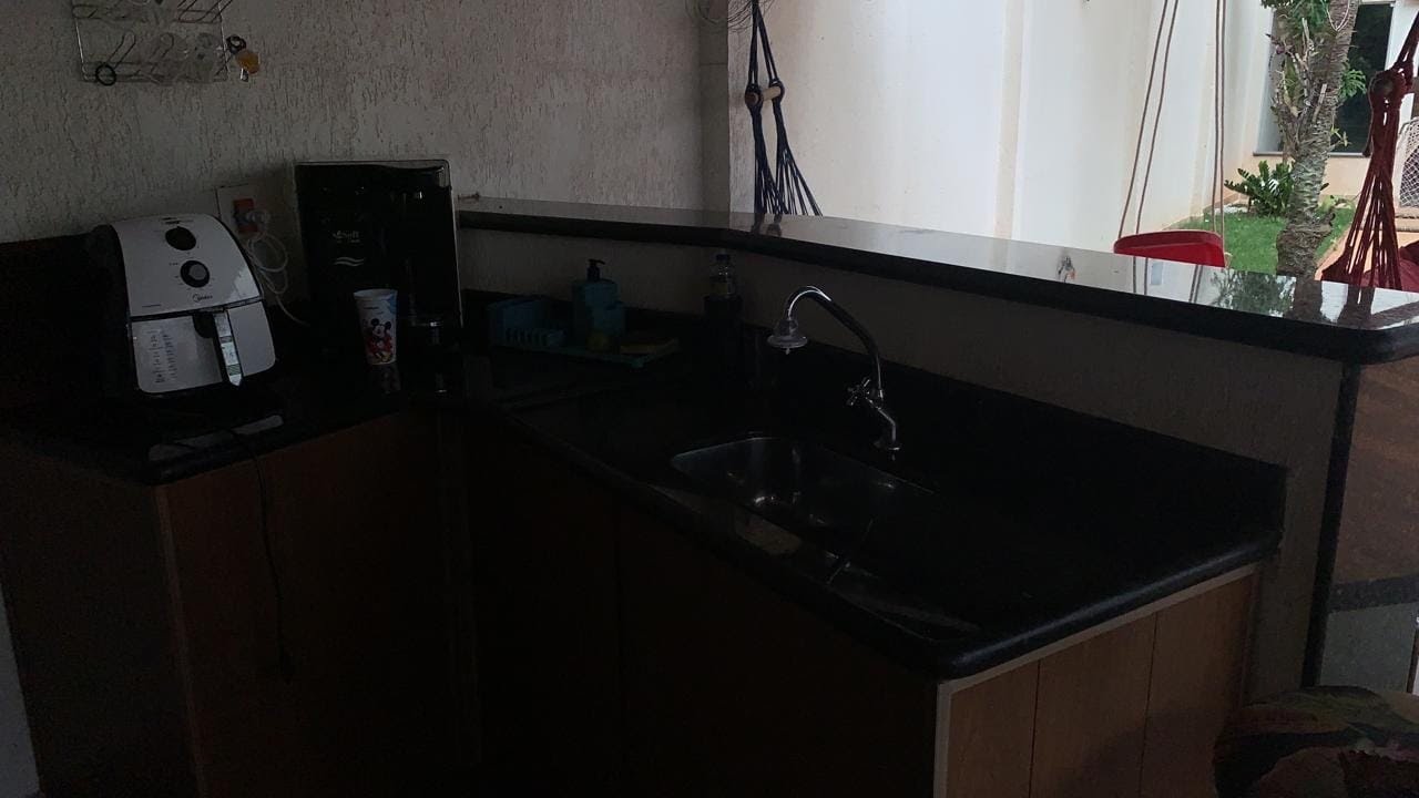 sobrado-a-venda-4-quartos-4-suites-5-vagas-morada-