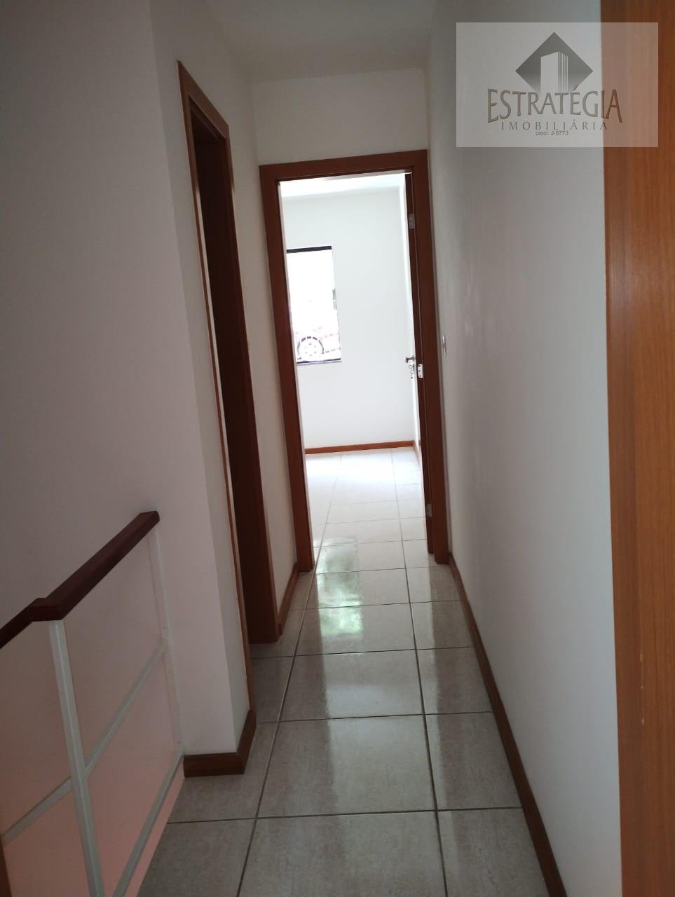 Apartamento à venda com 2 quartos, 1 banheiro, 1 vaga e 65m² no São Sebastião, Petrópolis (RJ) — foto 6 de 11
