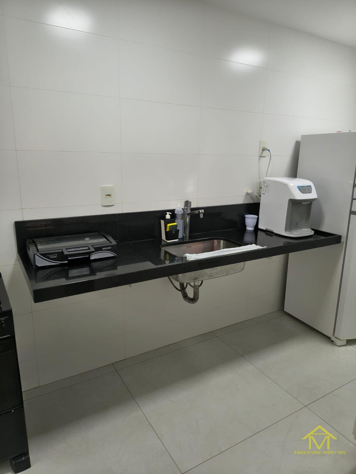 Apartamento à venda com 3 quartos, 1 banheiro, 2 vagas e 100m² no Itapuã, Vila Velha (ES) — foto 19 de 20