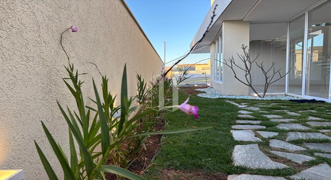Casa à venda com 5 quartos, 5 suítes, 3 vagas e 387m² no Jardins França, Goiânia (GO) — foto 18 de 20