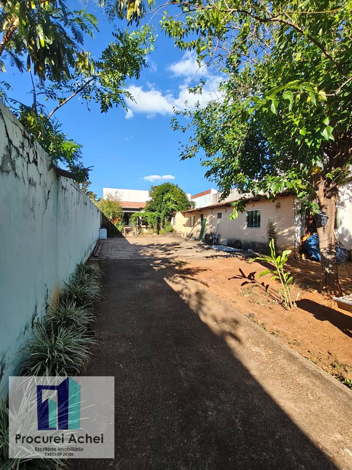 Casa à venda com 4 quartos, 2 suítes, 5 vagas e 500m² no Setor Tradicional Planaltina Df, Planaltina (DF) — foto 22 de 27