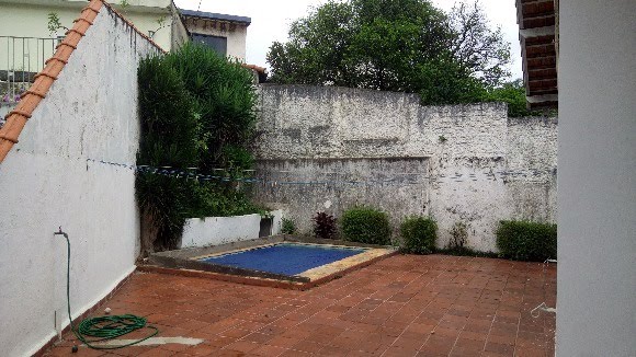 Quintal com Pìscina