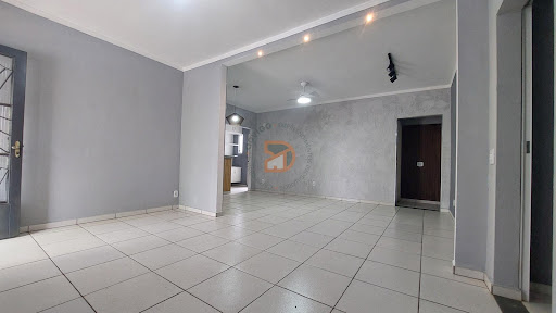 Casa em Santa Cruz  -  Mogi Mirim