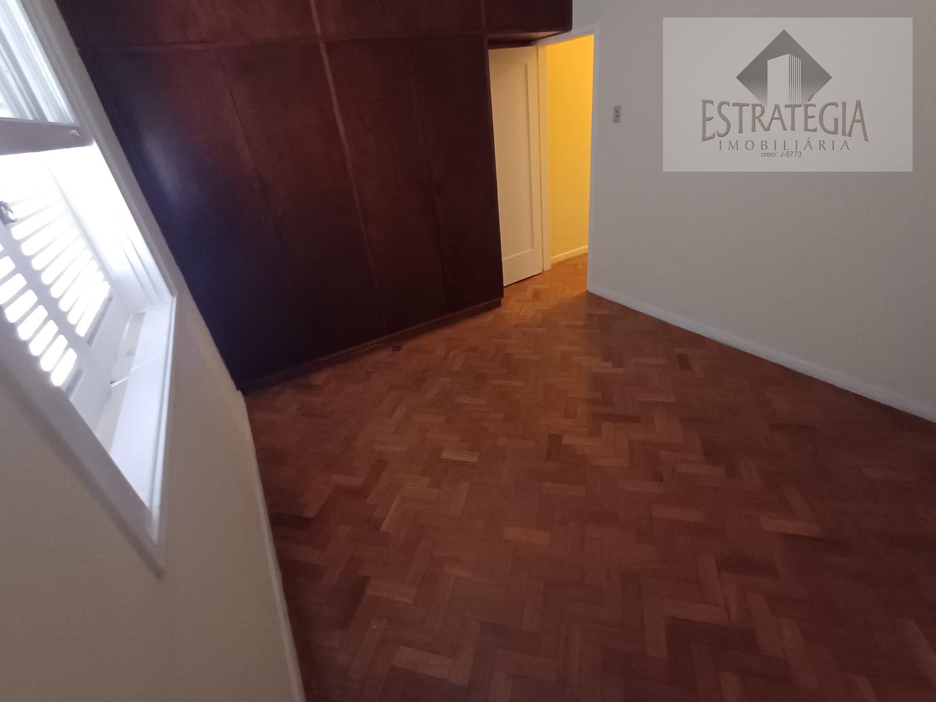 Apartamento para alugar com 3 quartos, 1 banheiro e 1 vaga no Valparaíso, Petrópolis (RJ) — foto 9 de 16