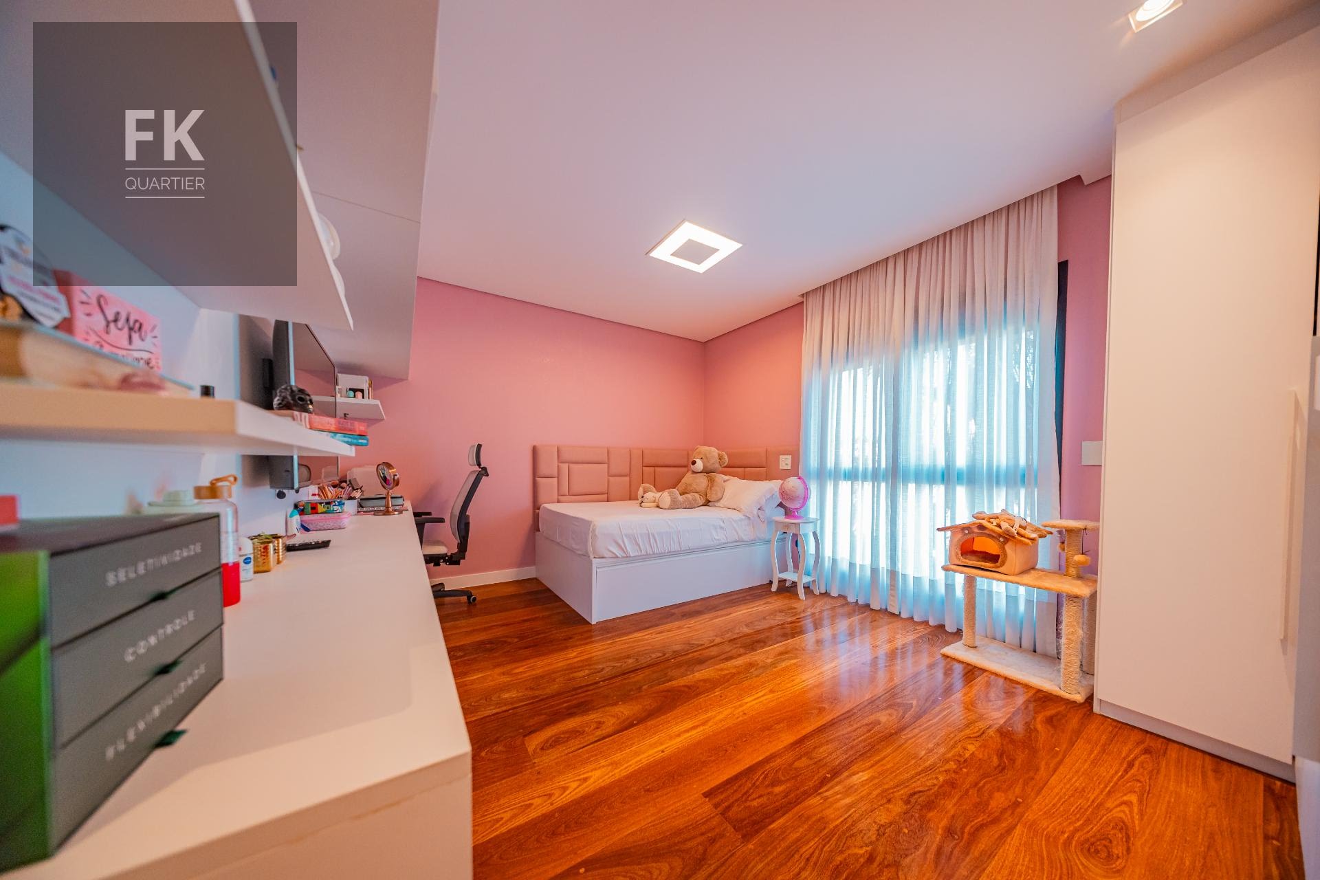 Casa à venda com 5 quartos, 5 suítes, 6 vagas e 400m² no Alphaville, Santana de Parnaíba (SP) — foto 22 de 30