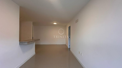 sala-trinitaimoveis-Astra-IlhaPura