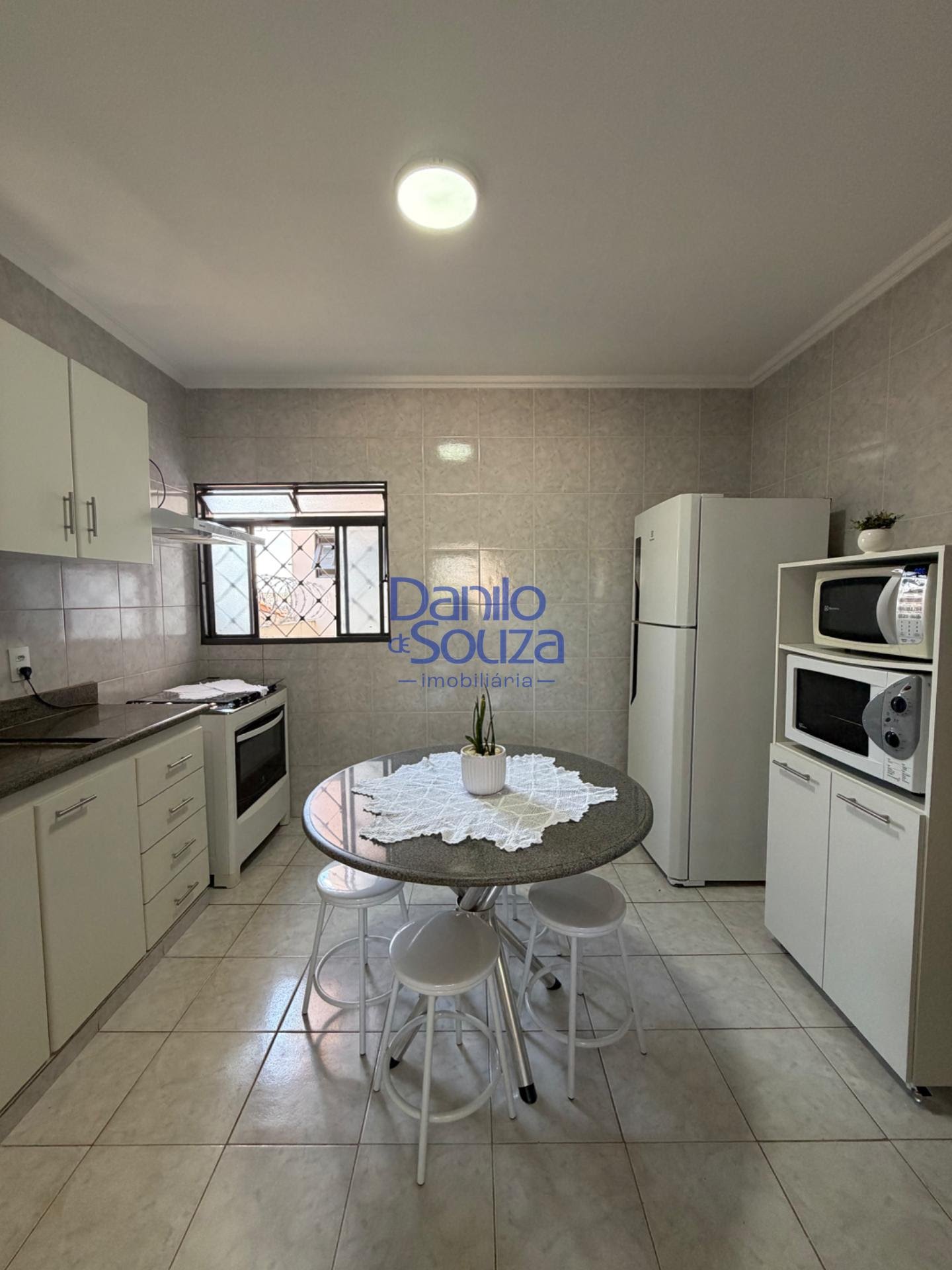 Casa à venda com 3 quartos, 1 suíte, 1 vaga e 300m² no Santo Antônio, Araxá (MG) — foto 17 de 27