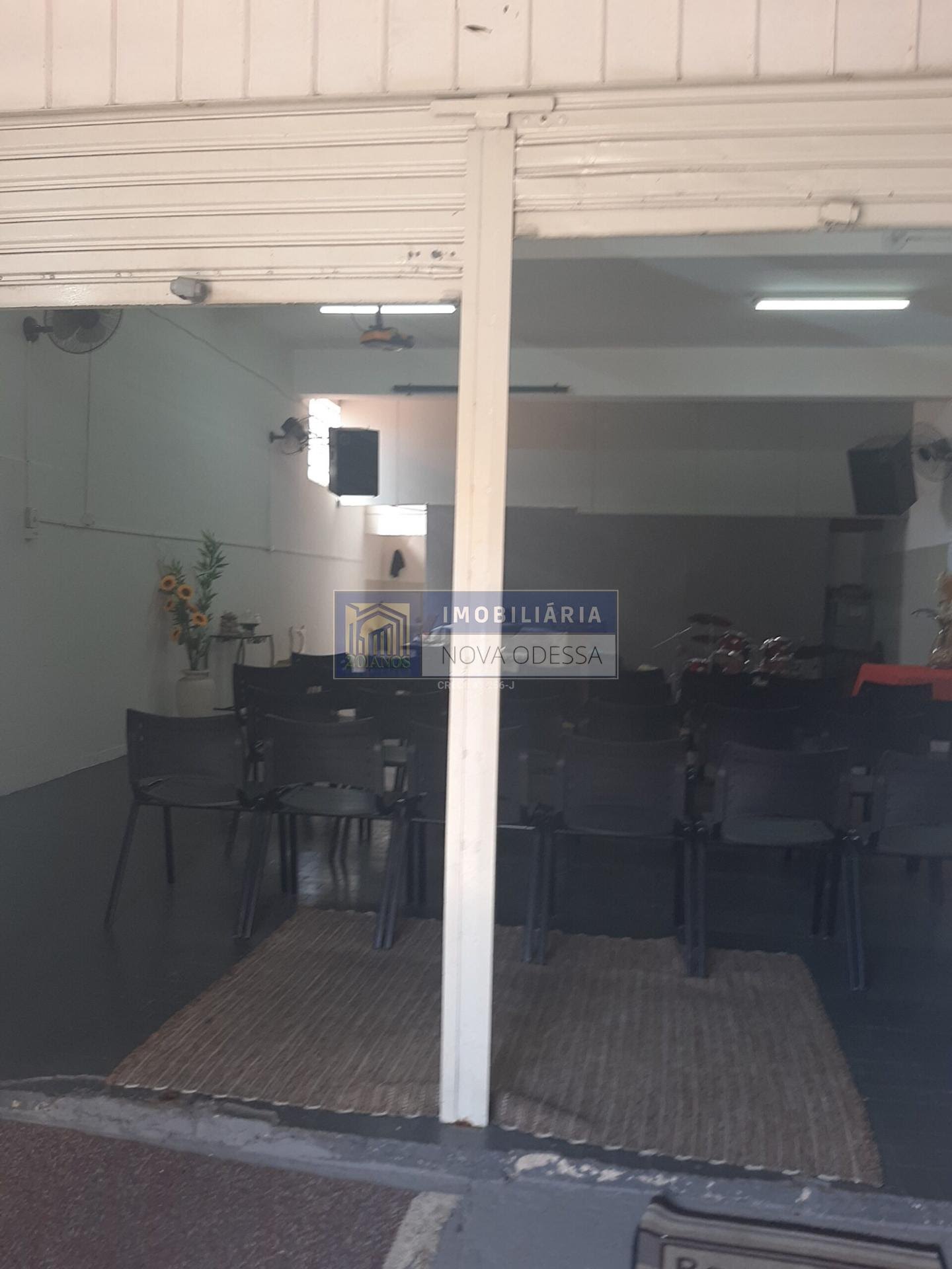 Casa Comercial à Venda em São Manoel, Americana - SP