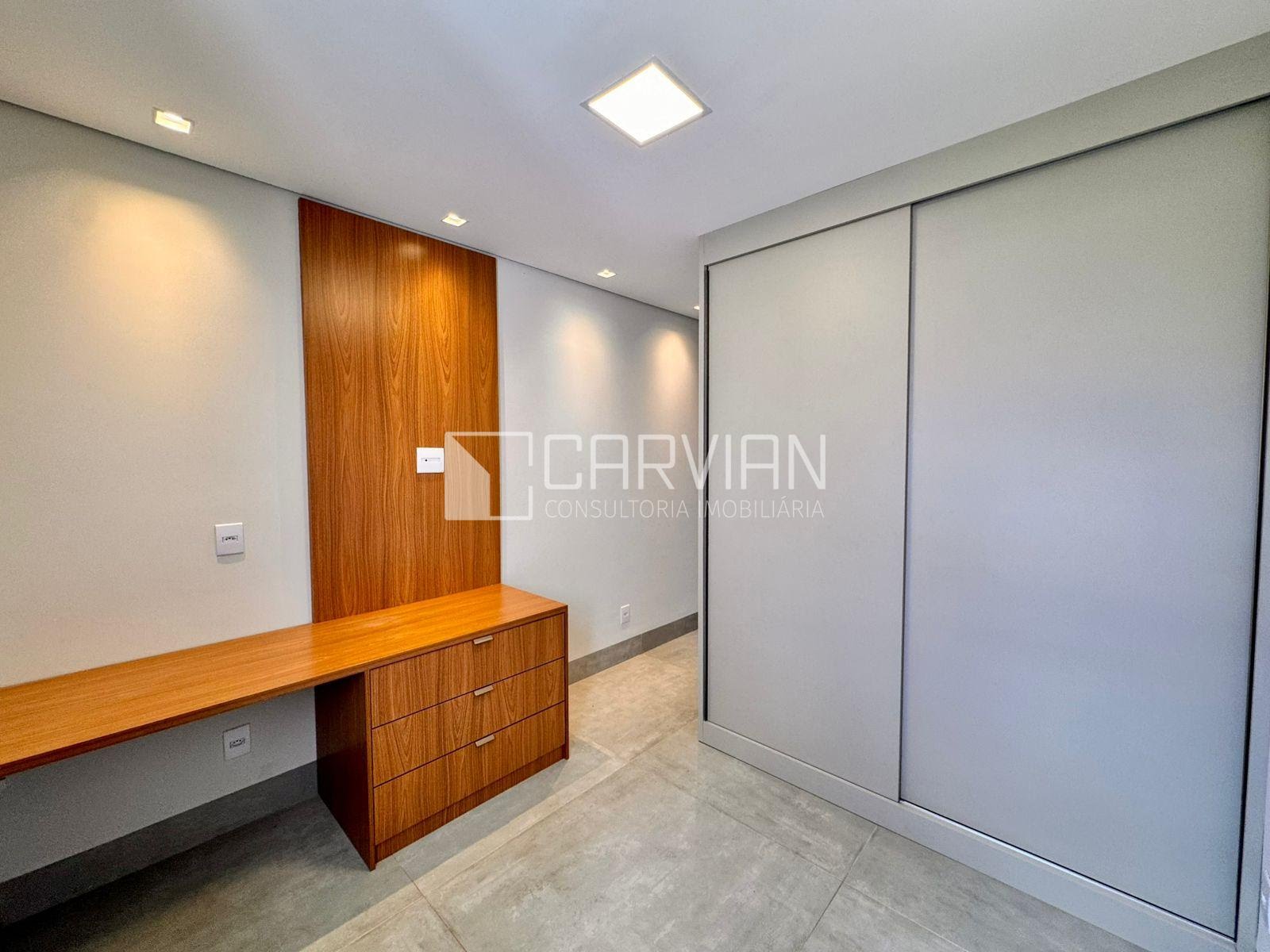 Casa à venda com 3 quartos, 3 suítes, 4 vagas e 229m² no Residencial Alto do Castelo, Ribeirão Preto (SP) — foto 9 de 29