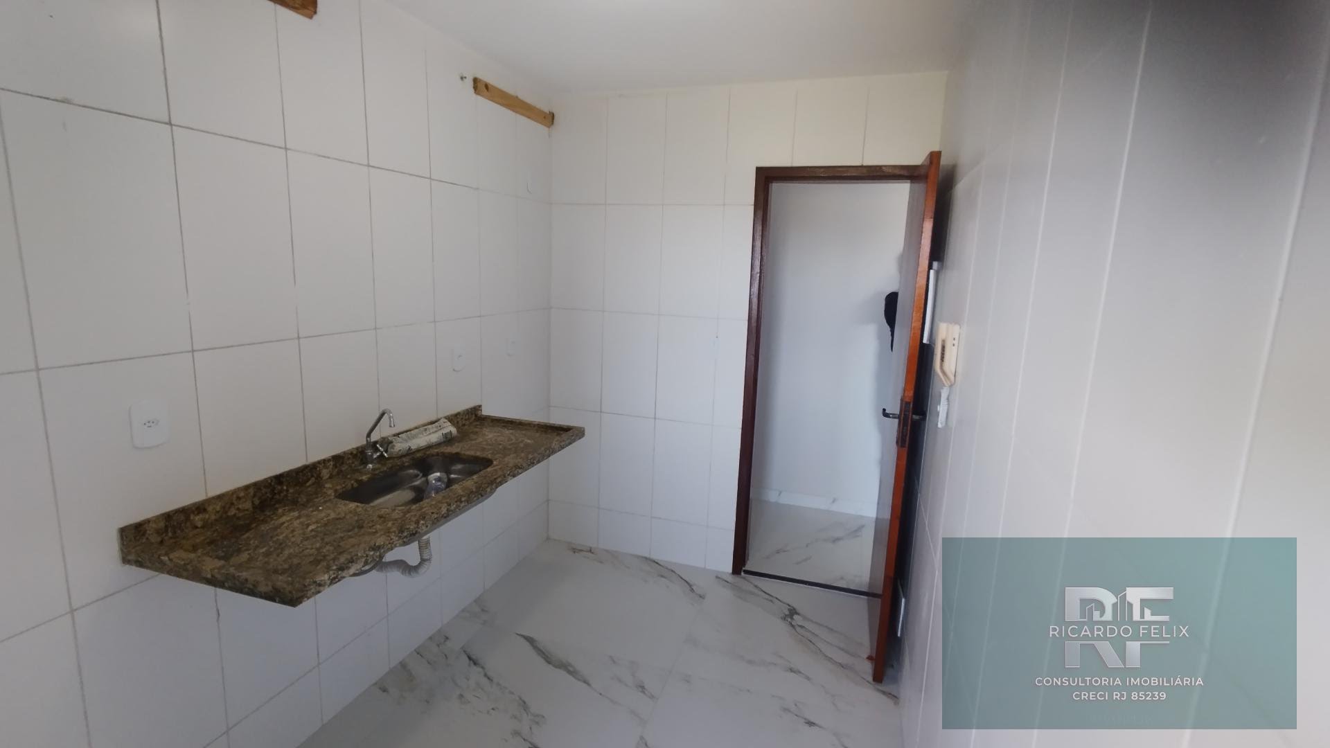 Apartamento à venda com 2 quartos, 1 suíte, 1 vaga e 79m² no Chácara Mariléa, Rio das Ostras (RJ) — foto 9 de 17