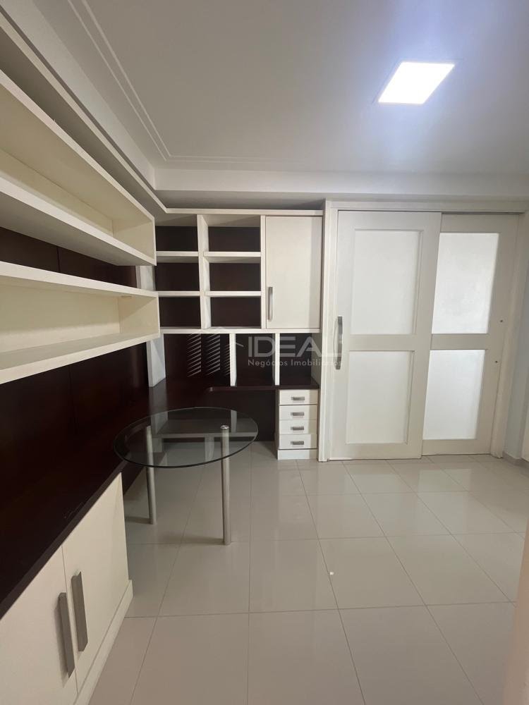 Apartamento à venda com 3 quartos, 3 suítes, 3 vagas e 199m² no Parque Tamandaré, Campos dos Goytacazes (RJ) — foto 25 de 30