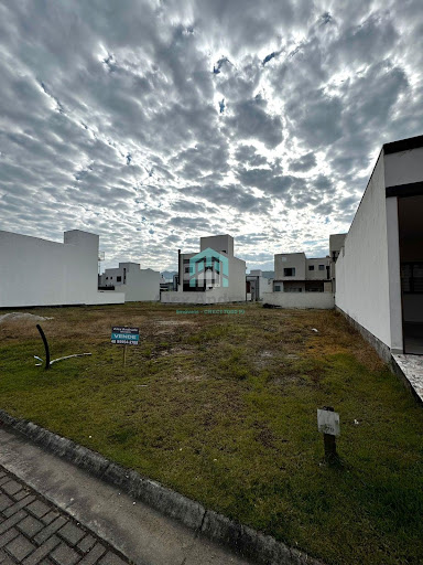 Terreno em Condomínio no Deltaville, Biguaçu por R$ 225 mil