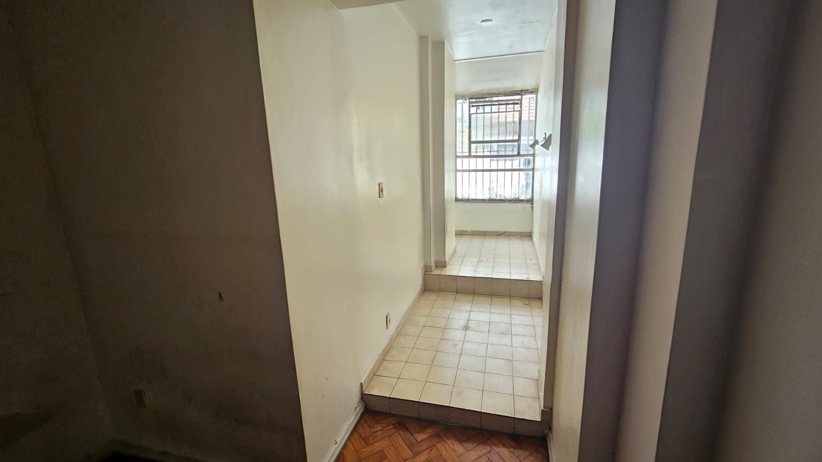 Apartamento à venda com 4 quartos, 2 banheiros, 1 vaga e 202m² no Copacabana, Rio de Janeiro (RJ) — foto 19 de 28