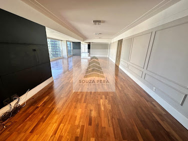 Apartamento em Itaim Bibi  -  São Paulo