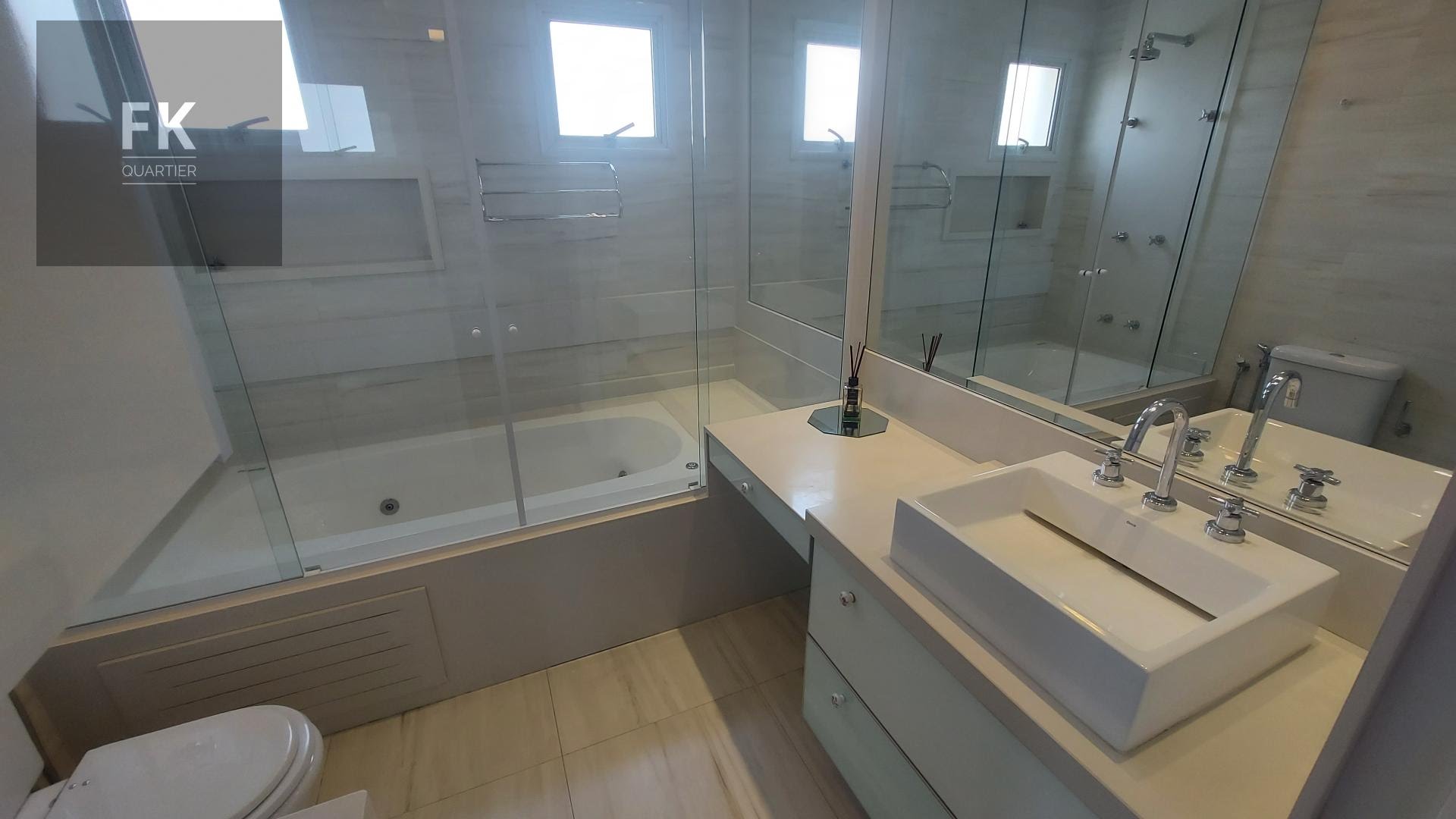 Cobertura para alugar com 3 quartos, 3 suítes, 6 vagas e 420m² no Alphaville Centro, Barueri (SP) — foto 15 de 30
