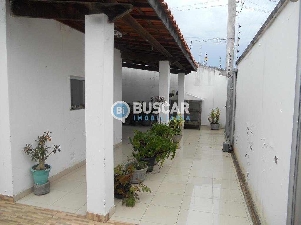 Casa à venda com 3 quartos, 2 suítes, 12 vagas e 468m² no Jardim Cruzeiro, Feira de Santana (BA) — foto 10 de 13