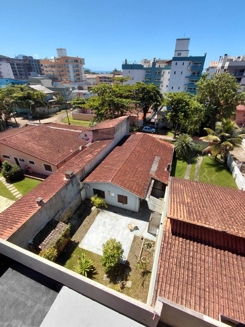 Casa à venda com 3 quartos, 2 banheiros, 2 vagas e 142m² no Toninhas, Ubatuba (SP) — foto 2 de 21