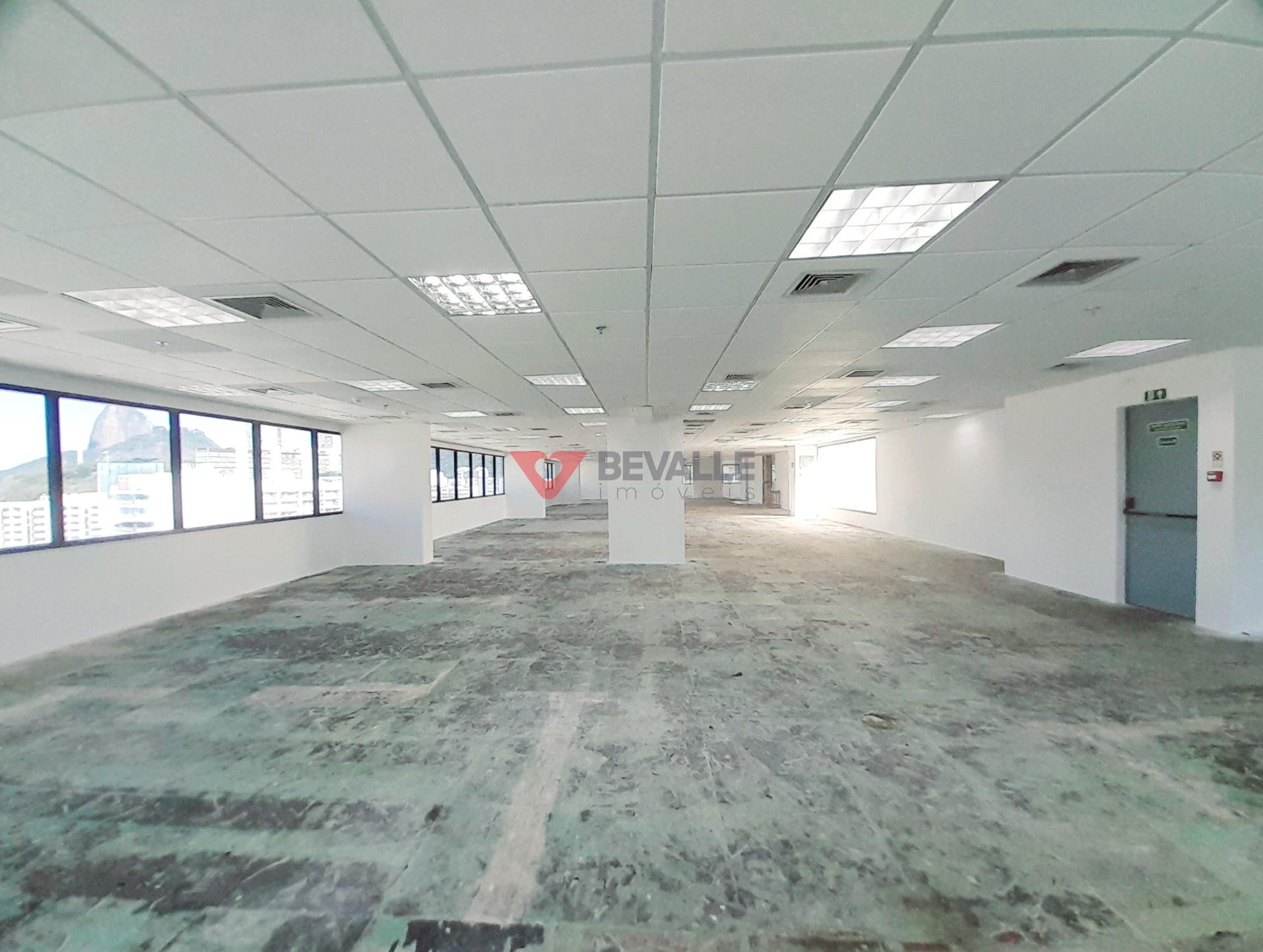 Loja-Salão, 605 m² - Foto 1