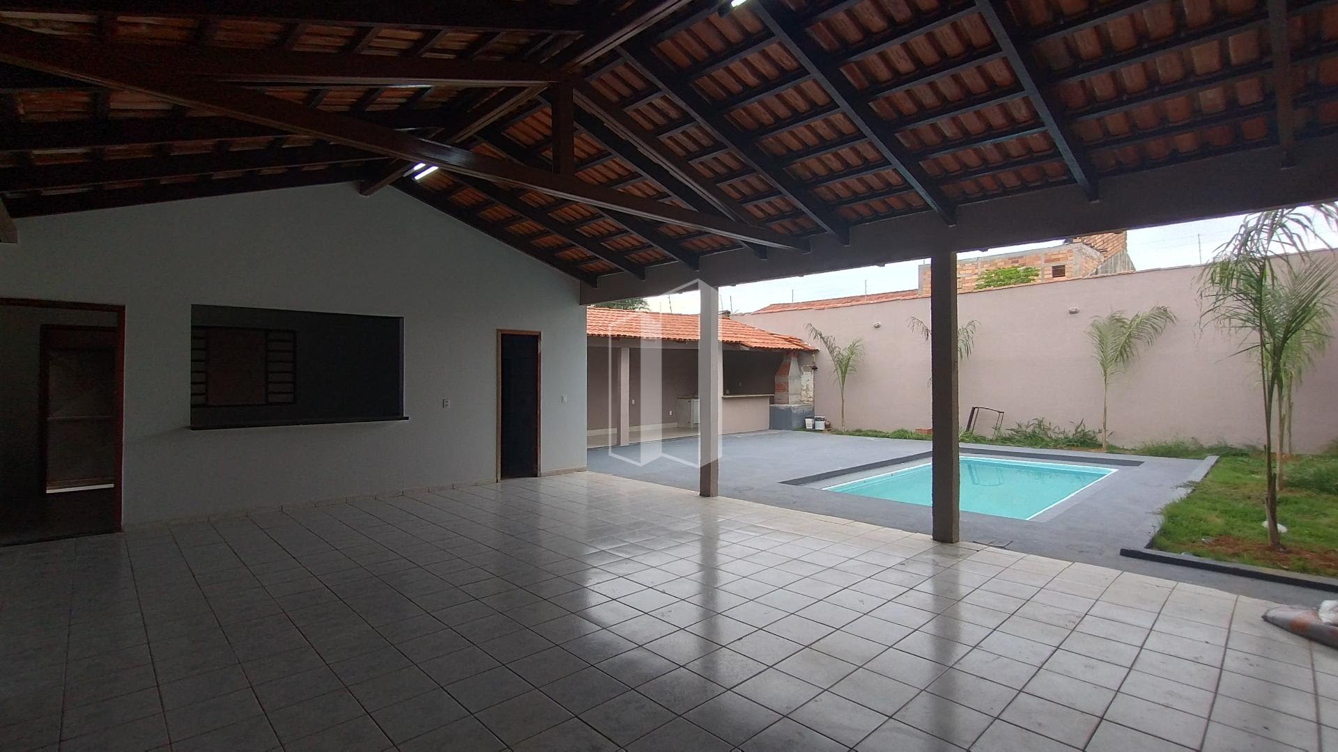 Casa, 3 quartos, 250 m² - Foto 1
