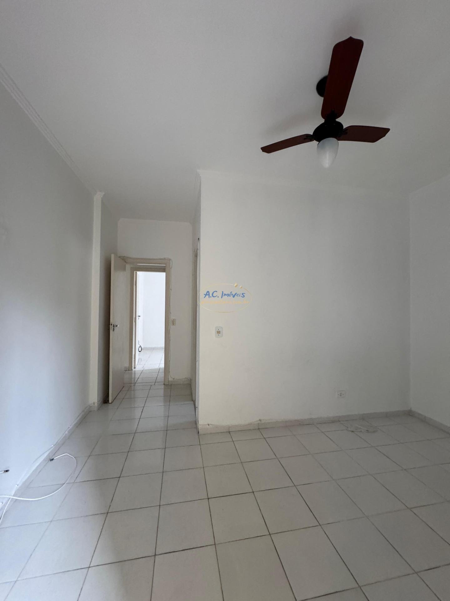 Apartamento à venda com 2 quartos, 1 suíte, 1 vaga e 74m² no Canto do Forte, Praia Grande (SP) — foto 7 de 11
