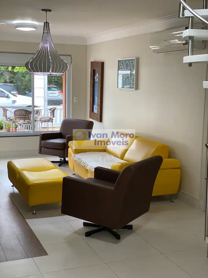 Casa para alugar com 4 quartos, 3 suítes, 3 vagas e 350m² no Daniela, Florianópolis (SC) — foto 9 de 30